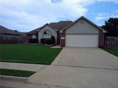 310 Jack Perry Dr, Centerton, AR 72719-8926
