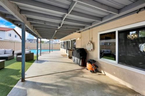271 Avenida Rio Bravo, Anaheim CA  92808-1014 exterior