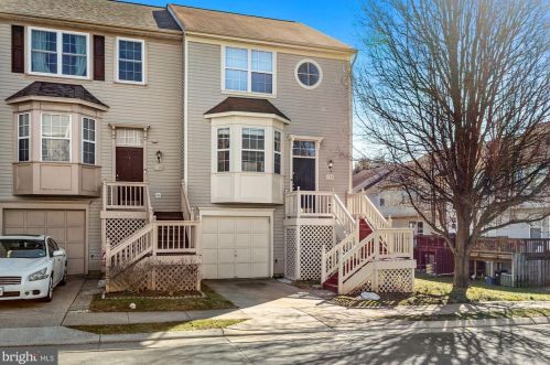 114 Frazer Dr, Purcellville, VA 20132-5805