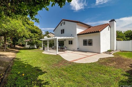 2798 Goldfield Pl, Simi Valley CA  93063-2253 exterior