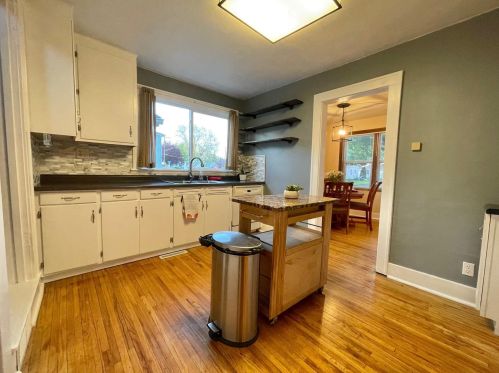 192 Long St, Mankato, MN 56001-5255