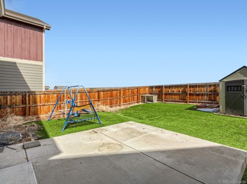 9772 Eagle Creek Cir, Denver CO  80022-6223 exterior