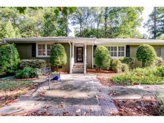 2770 Fairoaks Rd, Decatur, GA 30033-1446