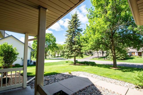9063 Duckwood Trl, Saint Paul MN  55125-8687 exterior
