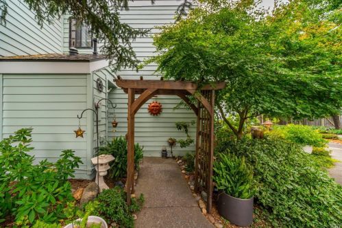 188 Courtyards, Windsor, CA 95492-9543