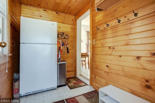 863 Bidwell St, Saint Paul MN  55118-5719 exterior