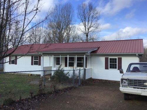 212 Rockhouse Rd, Hohenwald, TN 38462-4009