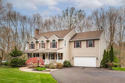 89 Jinny Hill Rd, Cheshire, CT 06410-3205
