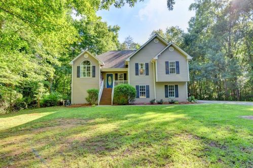 207 Mill Rd, Jefferson, GA 30549-6916