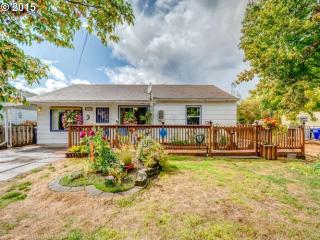 7923 Seward Ave, Portland, OR 97217-6021