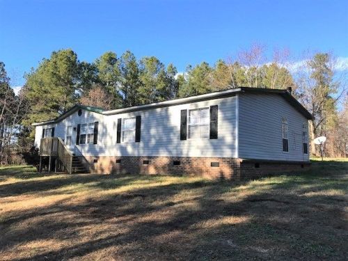 2 Drewery Ln, Shelby, NC 28152-8425