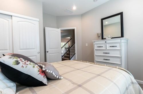 105 Greenbrier Way, Holly Springs GA  30114-5743 exterior
