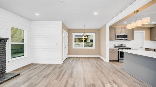 1315 Rosewood Ave, Anaheim CA  92805-1119 exterior