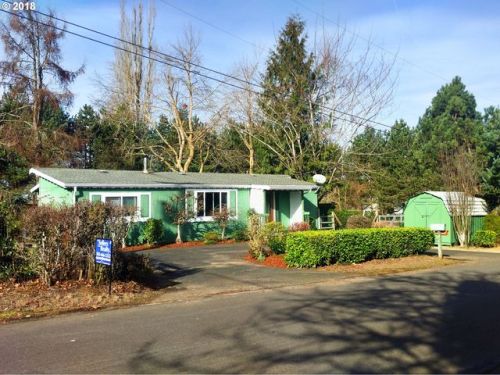 7272 322nd Ave, Damascus, OR 97080
