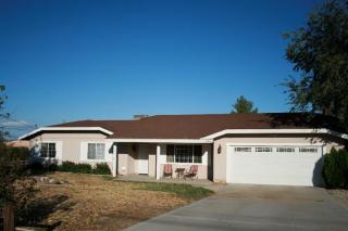 10813 Lincoln Ave, Hesperia CA  92345-2415 exterior