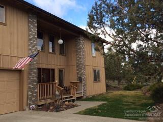 17955 Edmundson Rd, Black Butte Ranch OR  97759-9768 exterior