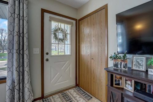 109 96th Ln, Minneapolis, MN 55434-1388