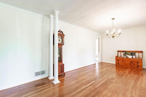 4969 Dogwood Hills Dr, Buford, GA 30518-4619