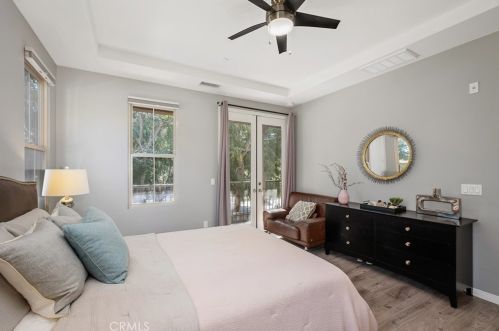 254 Kempton, Irvine CA  92620-2154 exterior