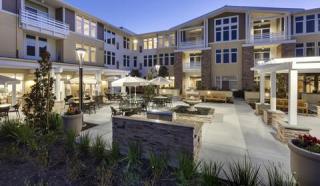 17200 Goldenwest St, Huntington Beach CA  92647-5447 exterior