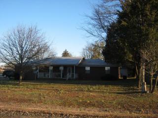 100 Deerfield Rd, Lamar, AR 72846-8150