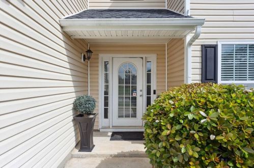 3497 Rosebud Park Dr, Lithonia, GA 30039-3386