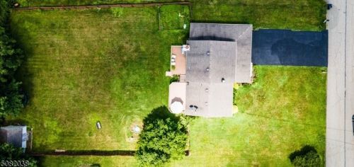 31 Peace Rd, Dover NJ  07869-1021 exterior