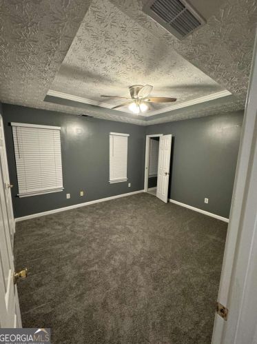 2949 Falling Water Pt, Atlanta GA  30349-8314 exterior