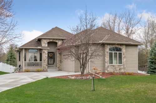 500 Rambling Creek Dr, Otsego, MN 55376-9683