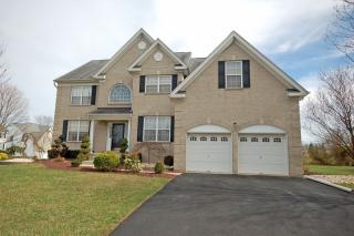 2 Treetops Cir, Princeton, NJ 08540-8580