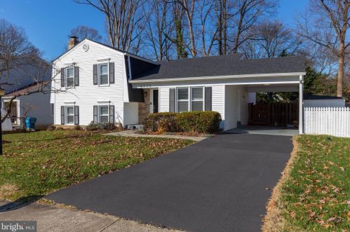 5775 Heming Ave, Springfield VA  22151-2714 exterior