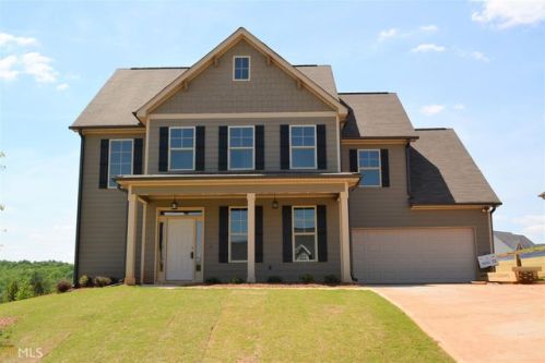 301 Phipps Dr, Lagrange, GA 30241-9432