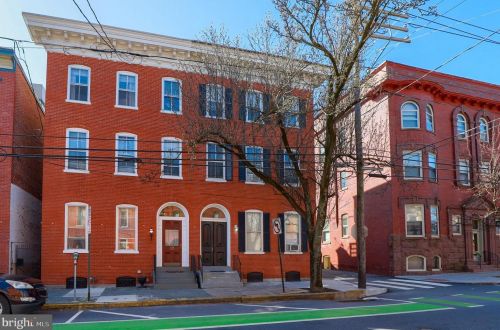 126 Walnut St, Lancaster PA  17602-4941 exterior