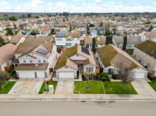 6339 Crestview Cir, Stockton, CA 95219-7199