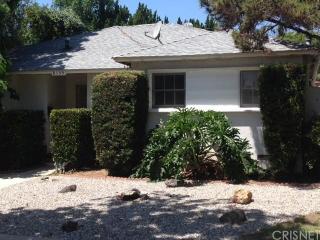 8139 Darby Ave, Los Angeles, CA 91335-1313