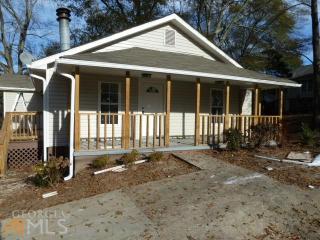 39 Poplar St, Buford, GA 30518-2723