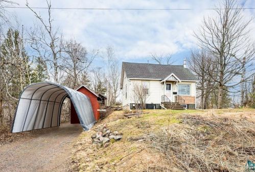 28 Vassar St, Duluth MN  55803-1539 exterior