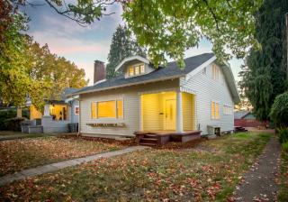 428 9th St, Corvallis OR  97330-6133 exterior