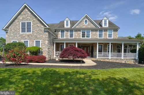 13 Woodmere Cir, Middletown, MD 21769-7918