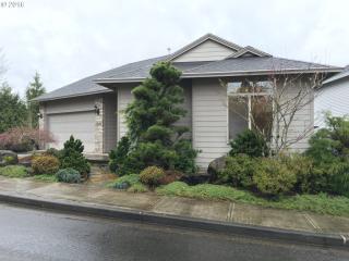 1386 Binford Lake Pkwy, Damascus, OR 97080