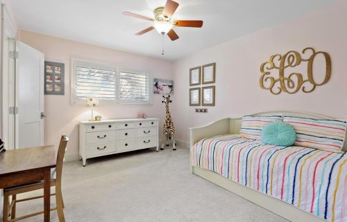 3314 Darbyshire Dr, Dallas TX  75229-5027 exterior