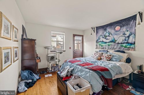 716 10th St, Philadelphia PA 19148-5006 exterior