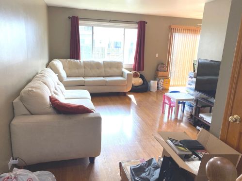 1905 Basswood Ln, Glendale Heights, IL 60139-2110