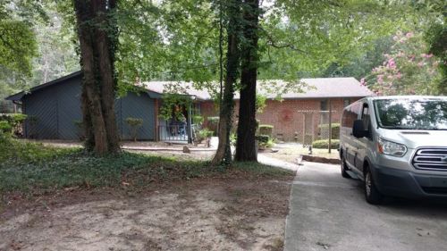 2296 Rolling Acres Ct, Conyers, GA 30094-6130