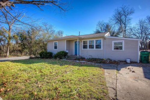 801 Park St, Greenville, TX 75401-5431