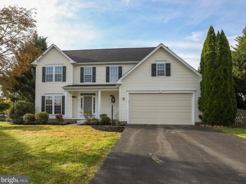 49 Pebble Beach Cir, Charles Town WV  25414-4061 exterior