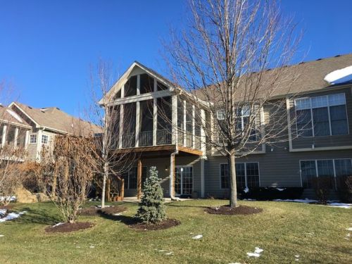 2011 Harrow Gate Dr, Bull Valley, IL 60098-7407