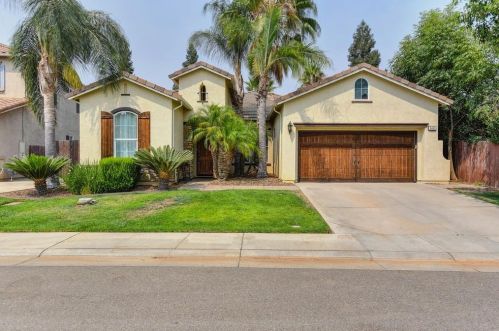 9445 Loire Valley Way, Elk Grove, CA 95624-4605