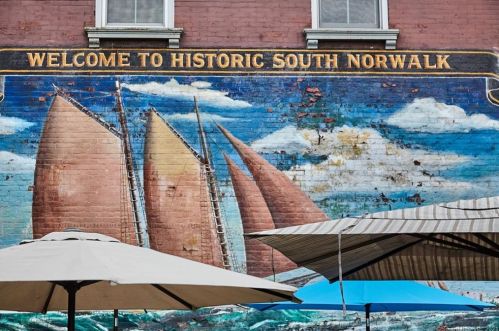 118 Washington St, Norwalk CT  06854-3035 exterior