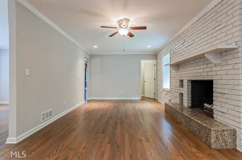 2661 Fleur De Lis Way, Atlanta GA  30360-1203 exterior